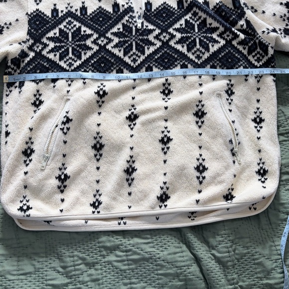 Vintage Eddie Bauer Cream and Black Sherpa Pullover - Picture 5 of 6